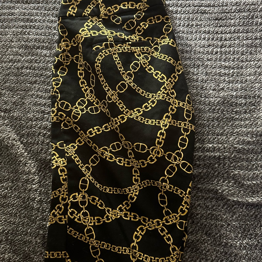 MICHAEL Michael Kors Black and Gold Chain Pencil Skirt